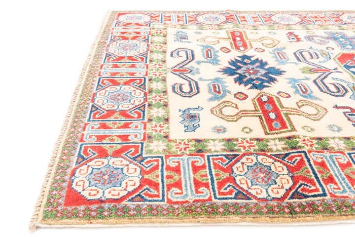 4' x 6' 1 Hand Knotted Kazak Rug