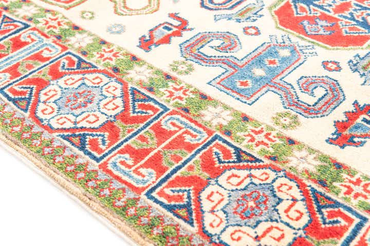4' x 6' 1 Hand Knotted Kazak Rug