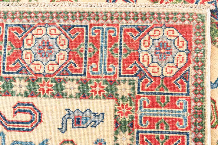 4' x 6' 1 Hand Knotted Kazak Rug