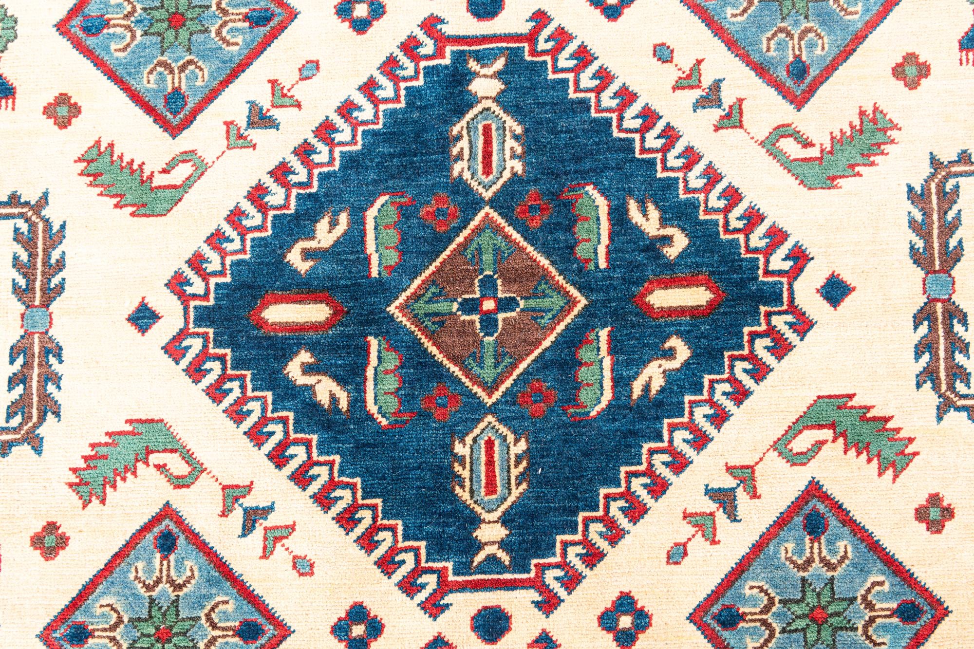 5' 7 x 7' 10 Hand Knotted Kazak Rug