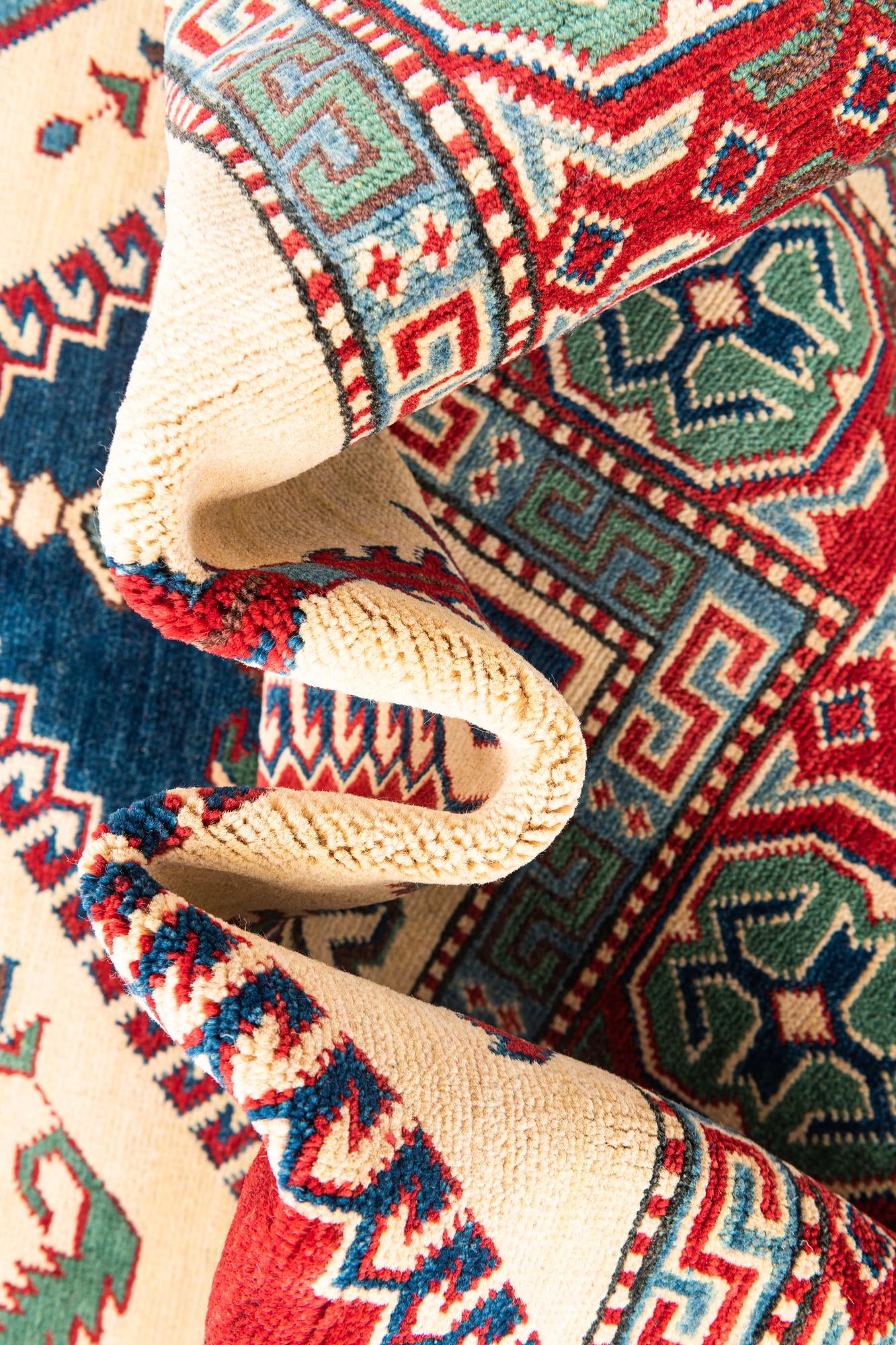 5' 7 x 7' 10 Hand Knotted Kazak Rug