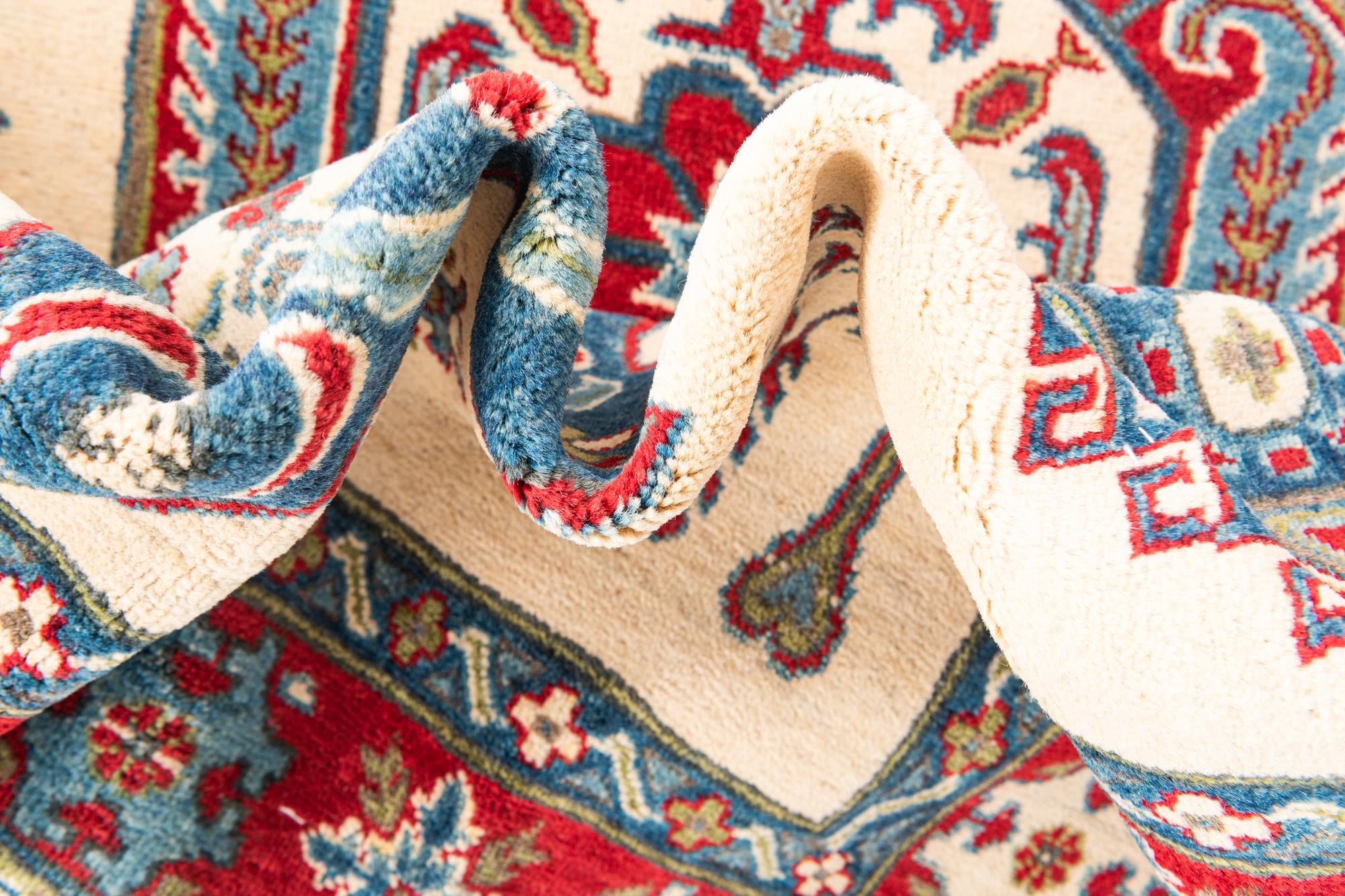 5' 6 x 7' 7 Hand Knotted Kazak Rug