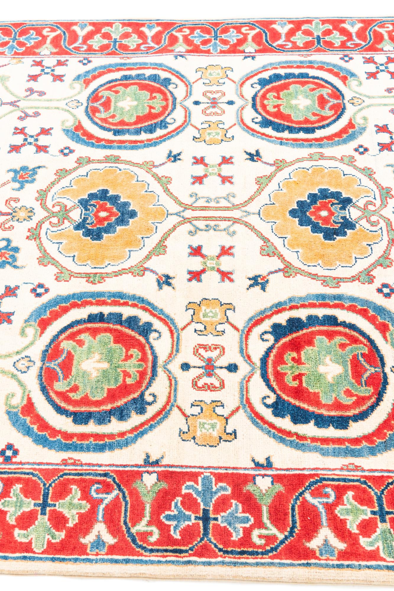 5' x 7' Hand Knotted Kazak Rug