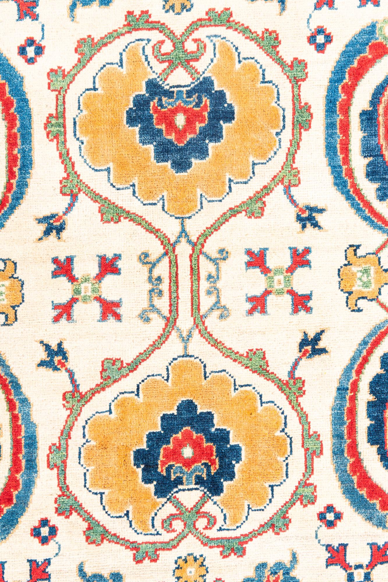 5' x 7' Hand Knotted Kazak Rug
