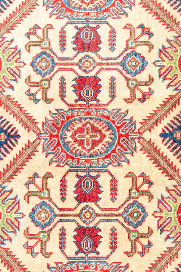 Detail image of 5' x 7' Hand Knotted Kazak Rug