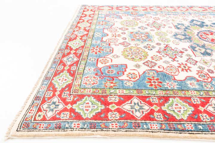 5' 2 x 6' 8 Hand Knotted Kazak Rug