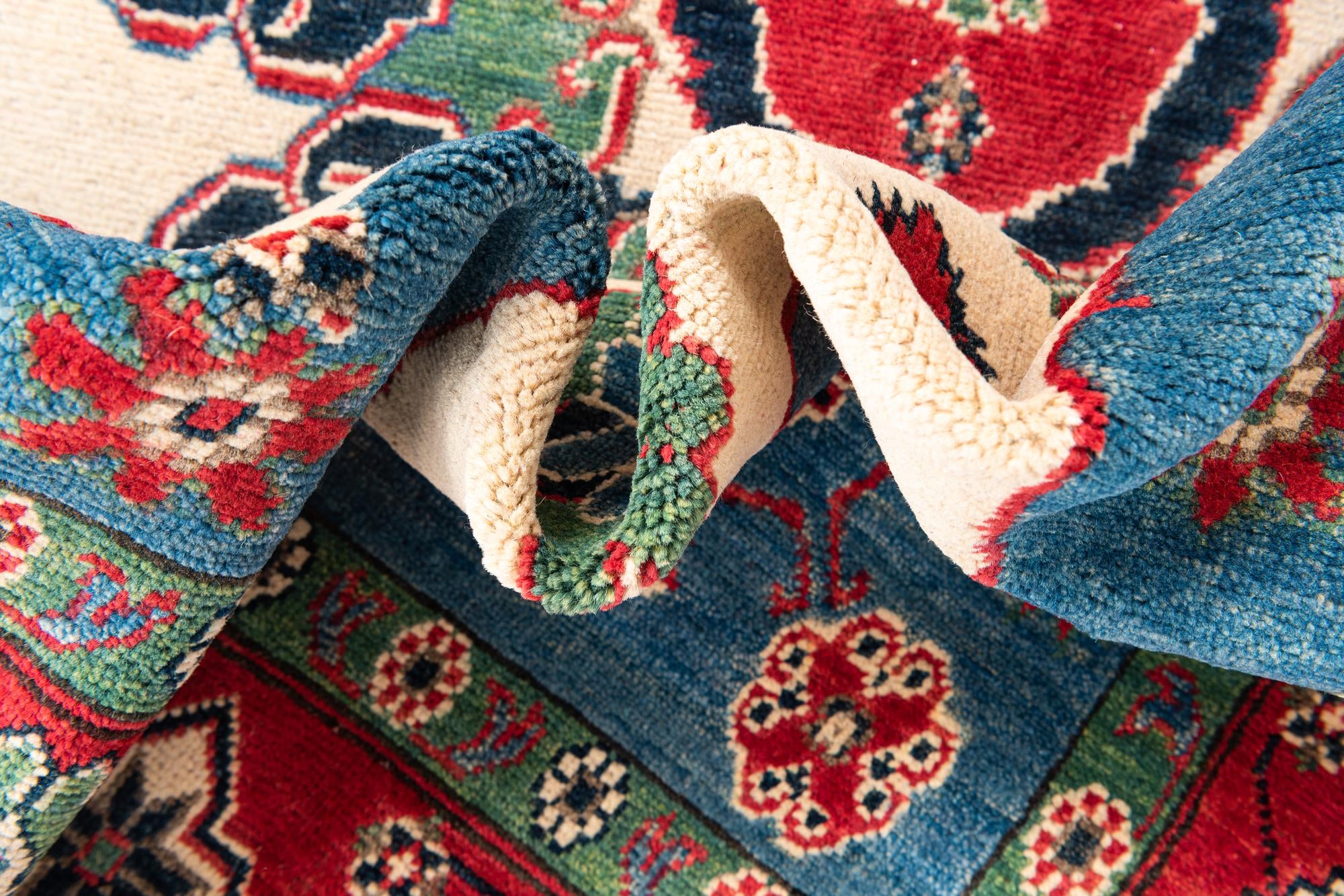 6' 9 x 10' Hand Knotted Kazak Rug