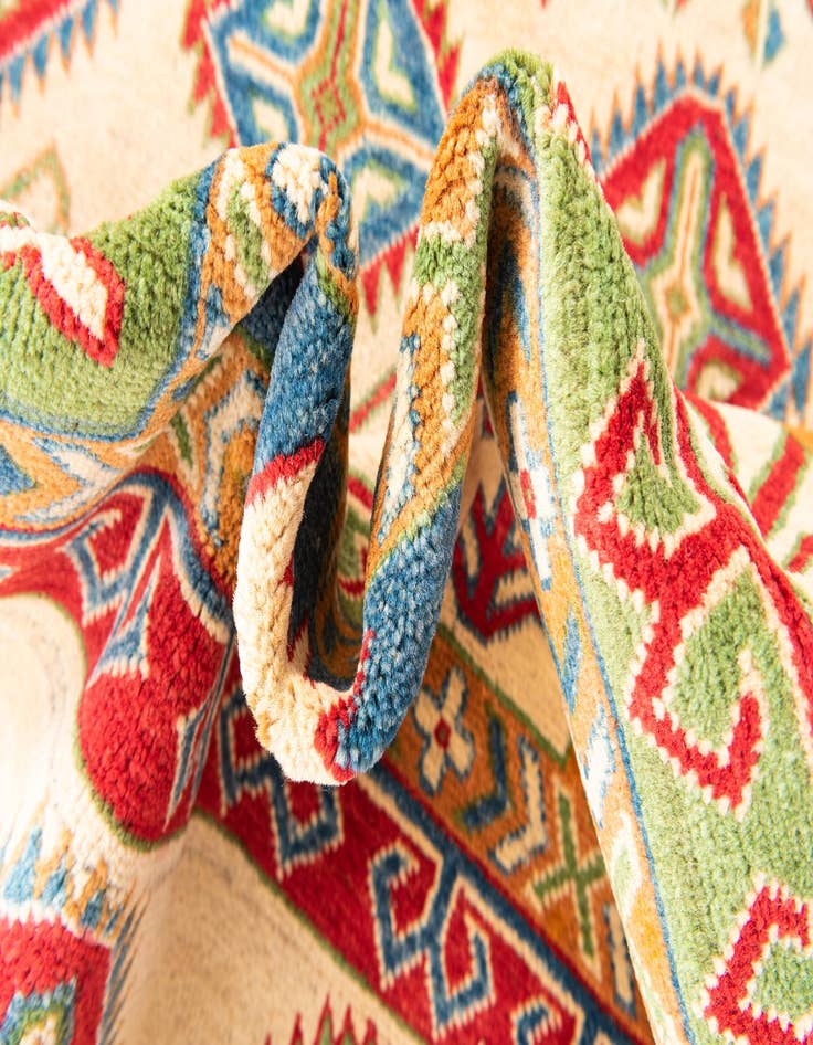 Detail image of 8' 5 x 12'  Hand Knotted Kazak Rug