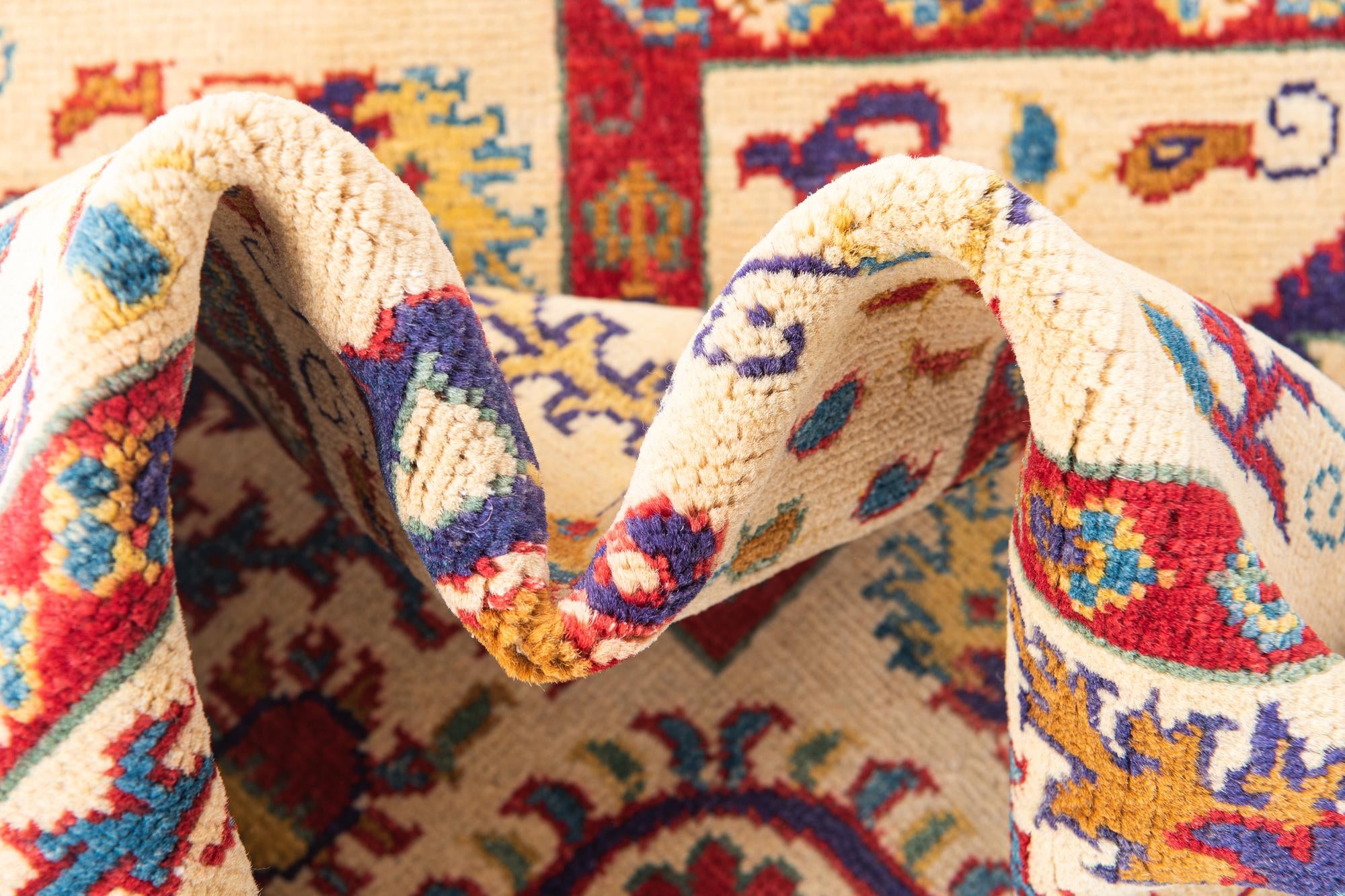 3' 1 x 5' Hand Knotted Kazak Rug