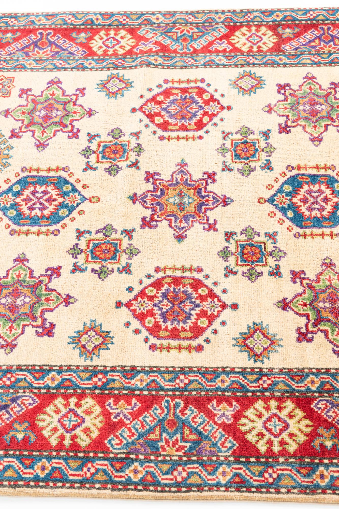 4' 1 x 6' Hand Knotted Kazak Rug
