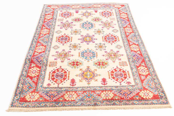 4' x 6' 1 Hand Knotted Kazak Rug