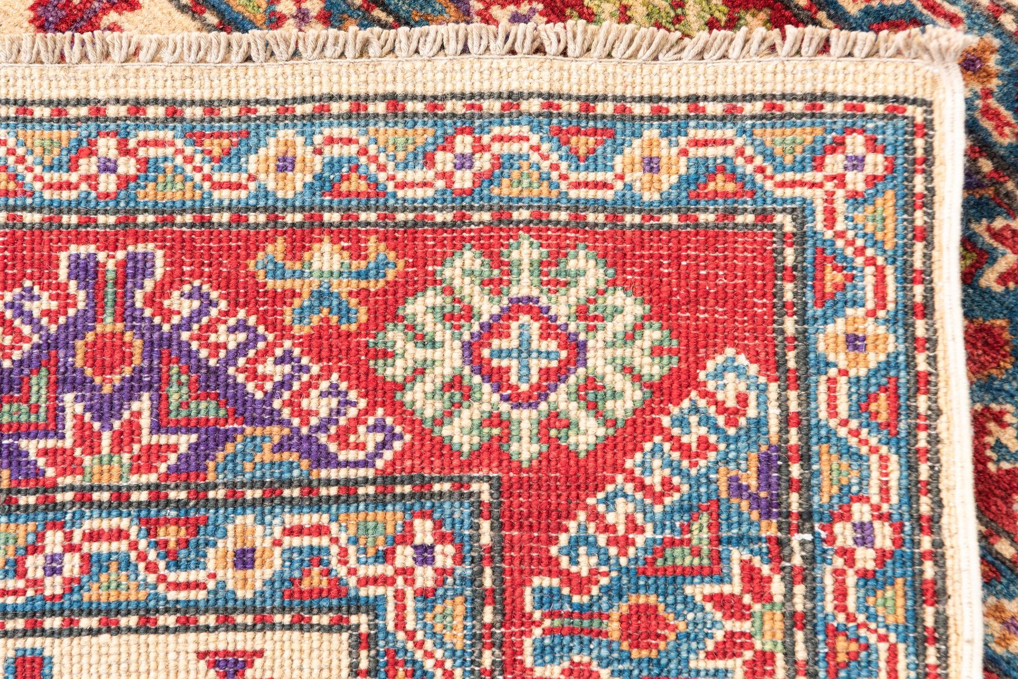 4' x 6' 1 Hand Knotted Kazak Rug