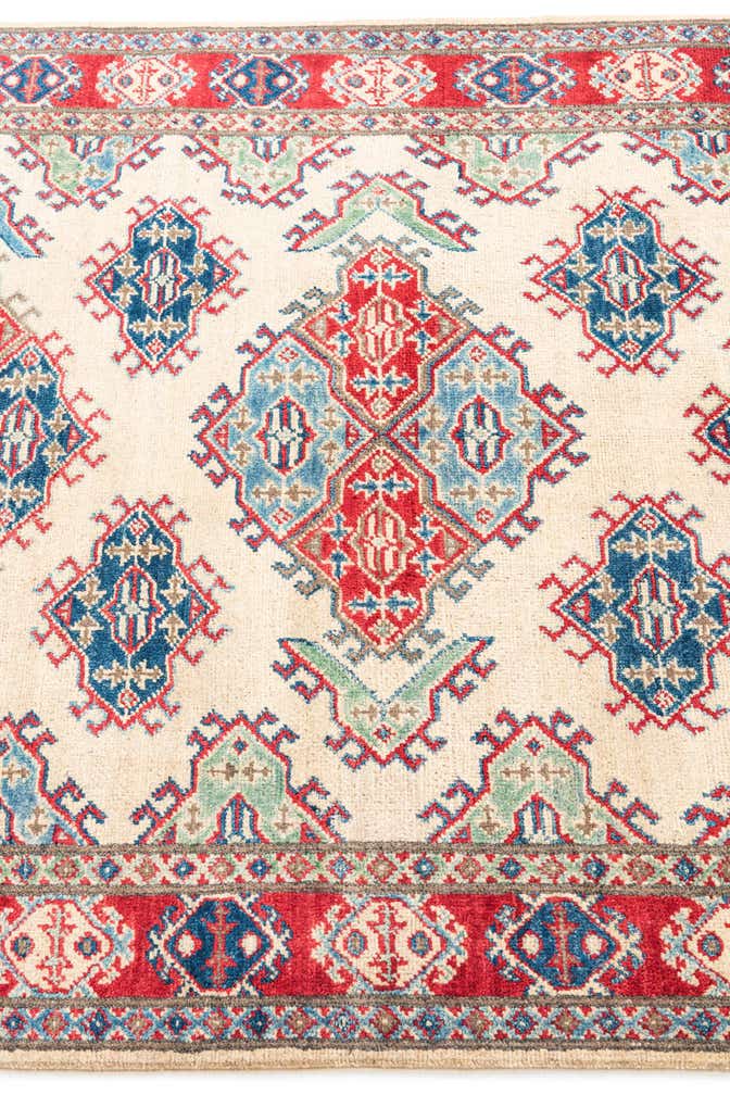 4' 1 x 6' Hand Knotted Kazak Rug