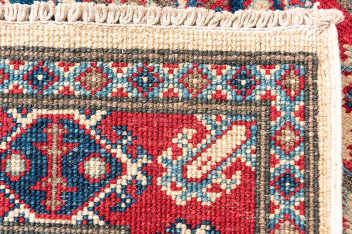 4' 1 x 6' Hand Knotted Kazak Rug