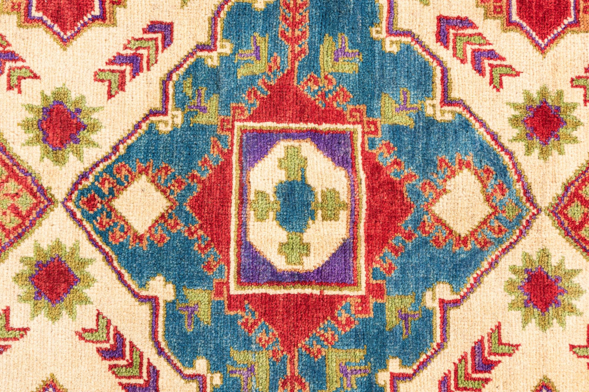 4' x 6' Hand Knotted Kazak Rug