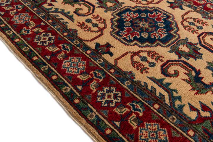 2' 8 x 4' 1 Hand Knotted Kazak Rug