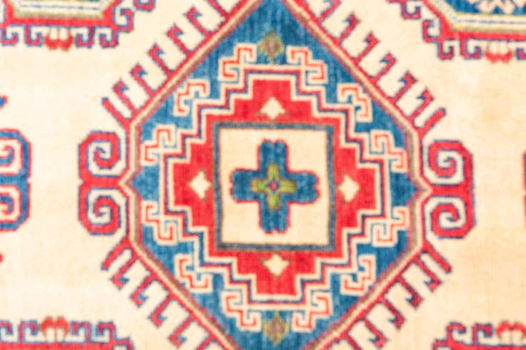 Detail image of 4' 9 x 6' 7 Hand Knotted Kazak Rug