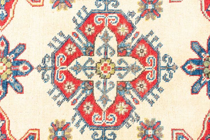 Detail image of 4' 10 x 6' 7 Hand Knotted Kazak Rug