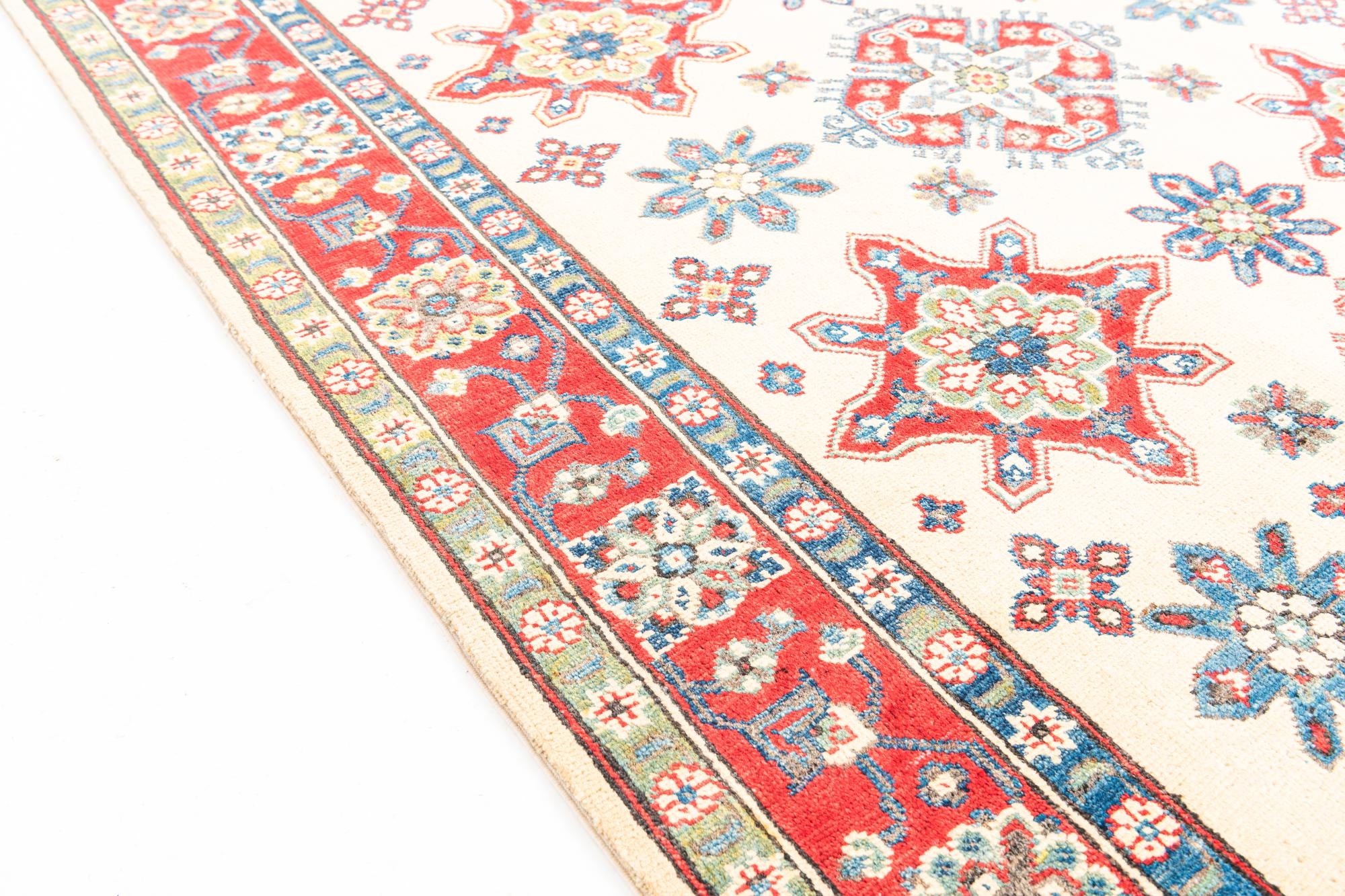 4' 10 x 6' 7 Hand Knotted Kazak Rug