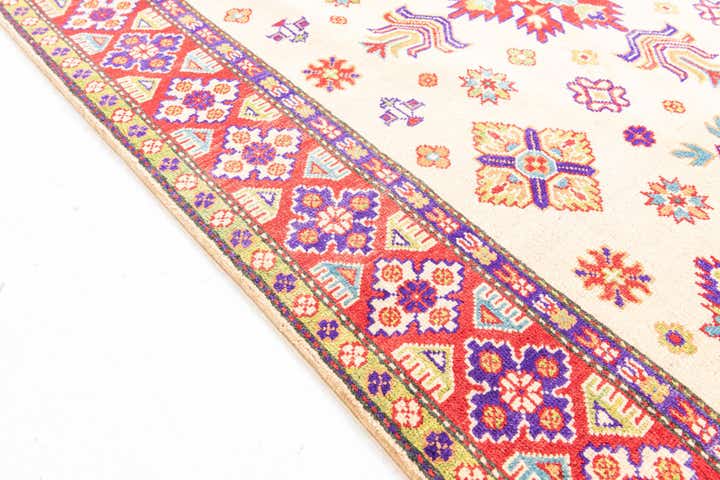 5' x 6' 10 Hand Knotted Kazak Rug