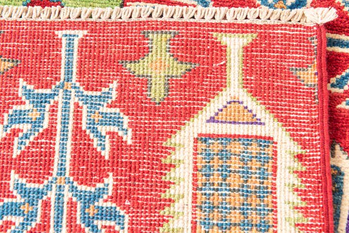 5' 4 x 7' 9 Hand Knotted Kazak Rug