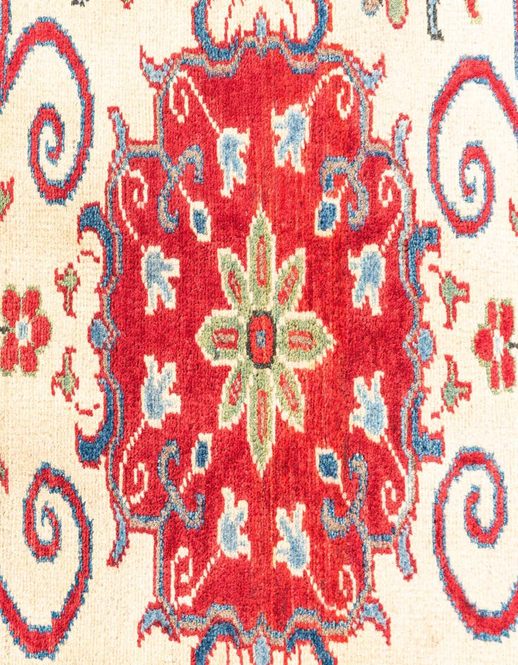 Detail image of 2' 8 x 4'  Hand Knotted Kazak Rug