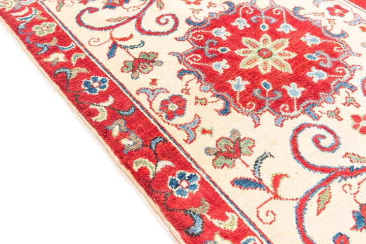 2' 8 x 4' Hand Knotted Kazak Rug