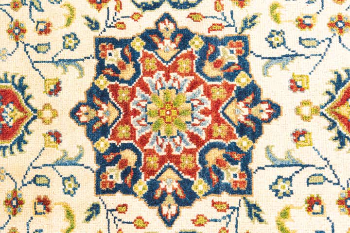 2' 6 x 4' 1 Hand Knotted Kazak Rug