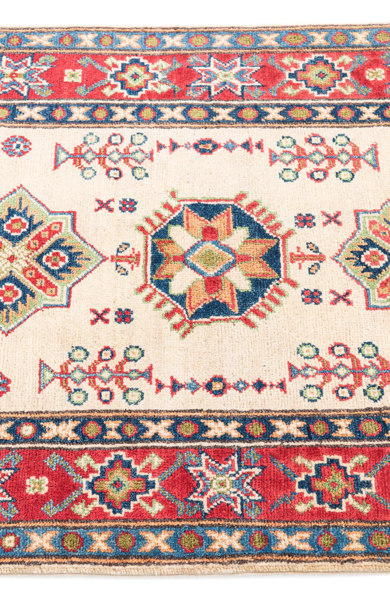 2' 8 x 4' 3 Hand Knotted Kazak Rug