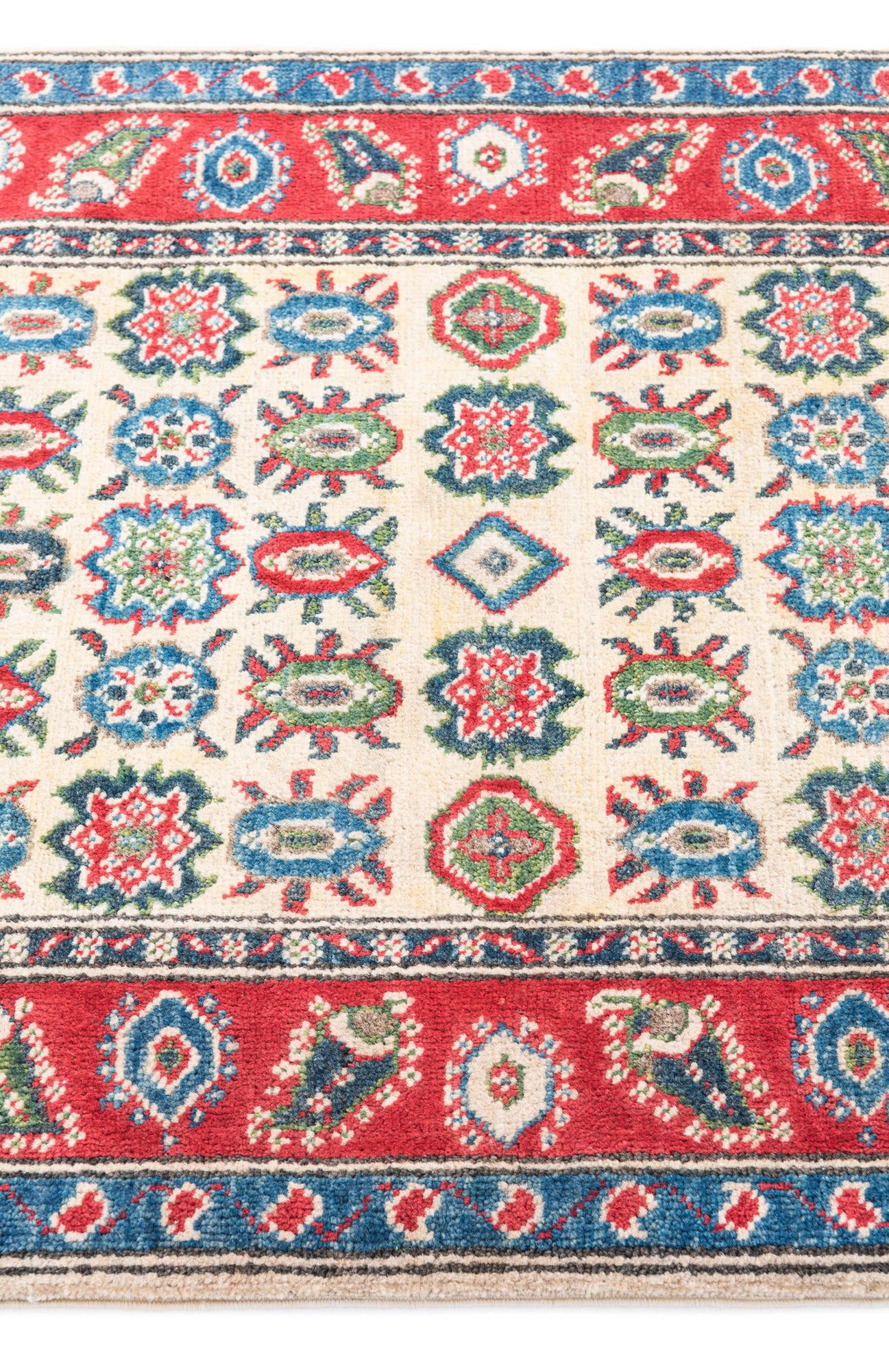 2' 9 x 4' 5 Hand Knotted Kazak Rug