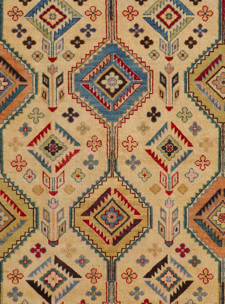 6' 8 x 9' 8 Hand Knotted Kazak Rug