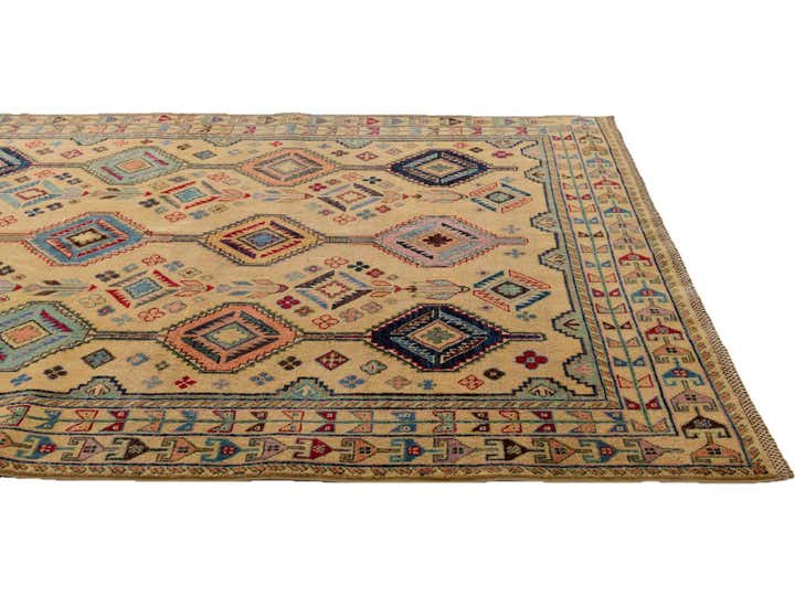 5' 8 x 7' 5 Hand Knotted Kazak Rug