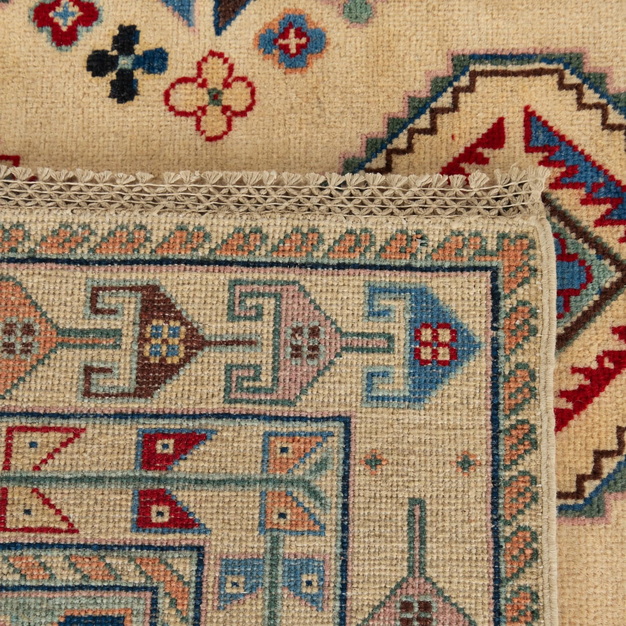 175cm x 225cm Hand Knotted Kazak Rug