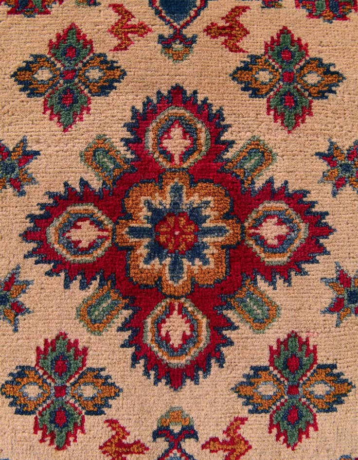 Detail image of 2' x 3' 1 Hand Knotted Kazak Rug