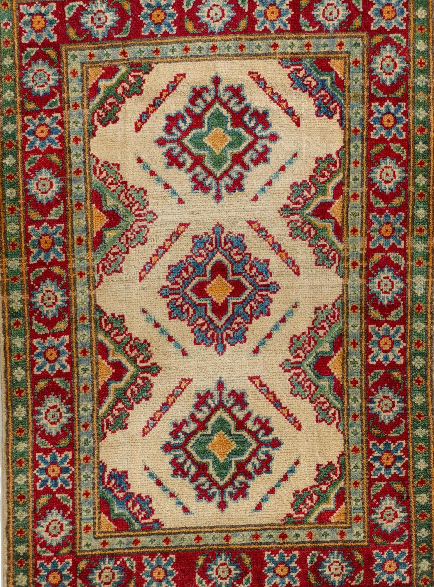 2' x 3' 1 Hand Knotted Kazak Rug