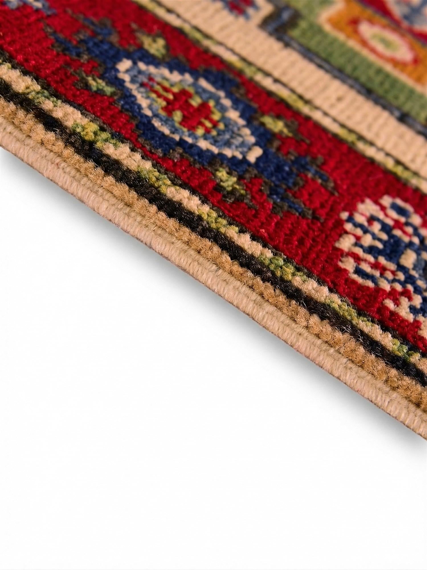 2' x 3' 1 Hand Knotted Kazak Rug