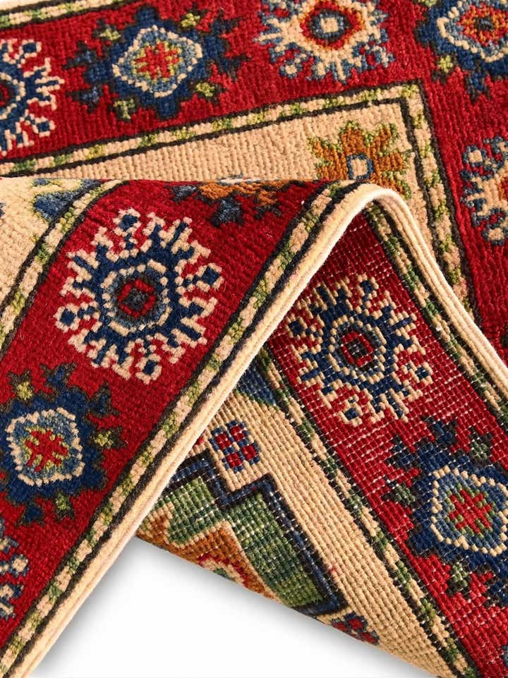 2' x 3' 1 Hand Knotted Kazak Rug