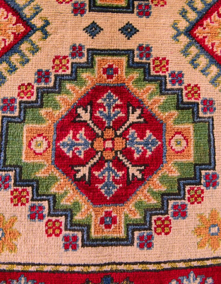 Detail image of 2' x 3' 2 Hand Knotted Kazak Rug