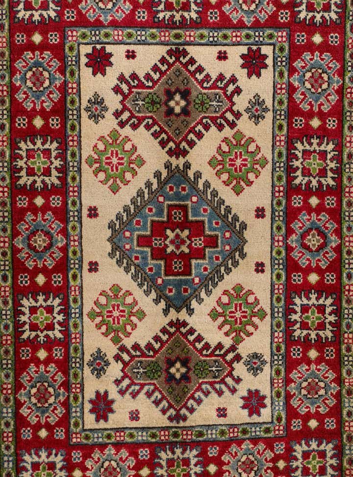 2' 8 x 4' 2 Hand Knotted Kazak Rug