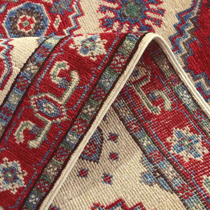 2' 8 x 4' Hand Knotted Kazak Rug