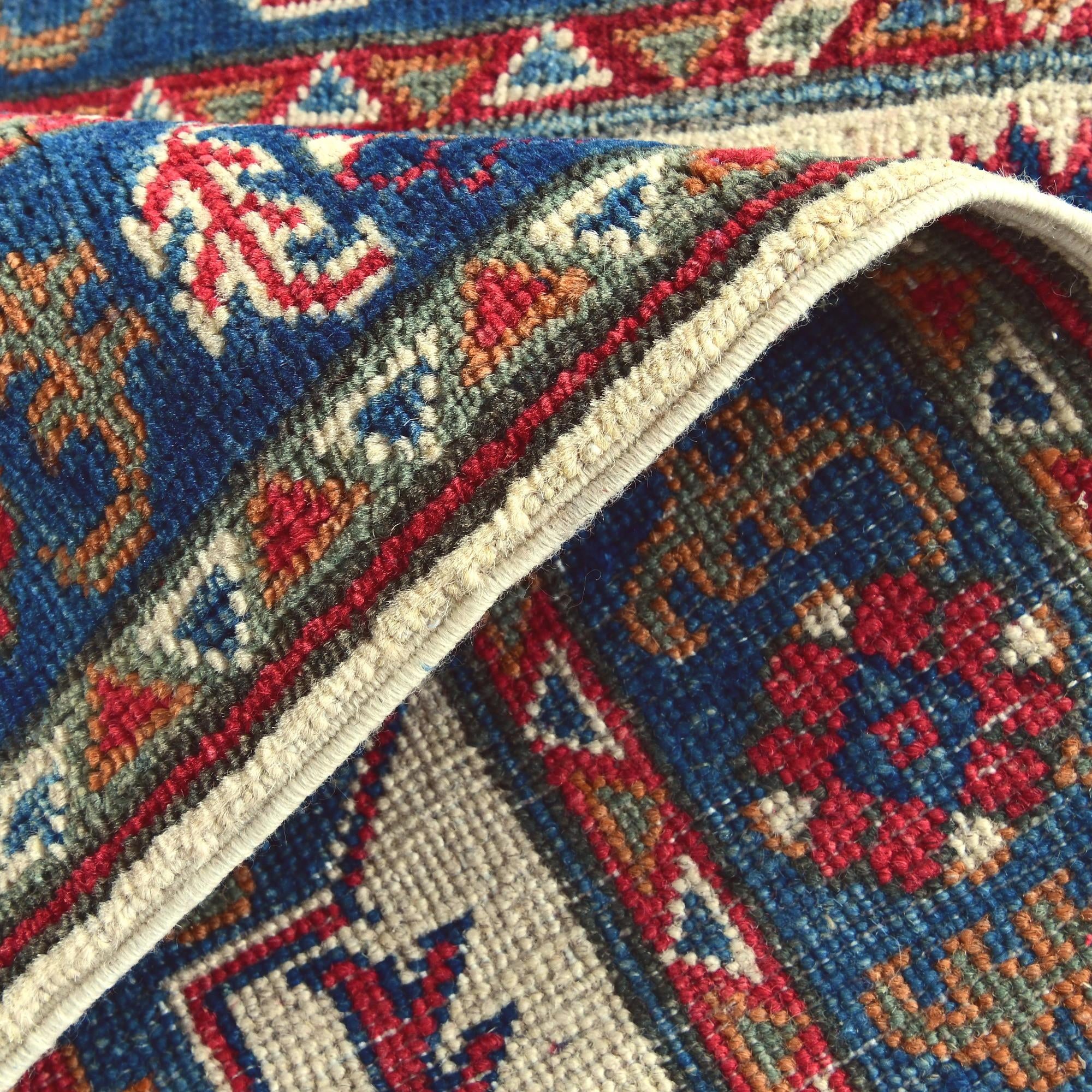 2' 8 x 4' 1 Hand Knotted Kazak Rug