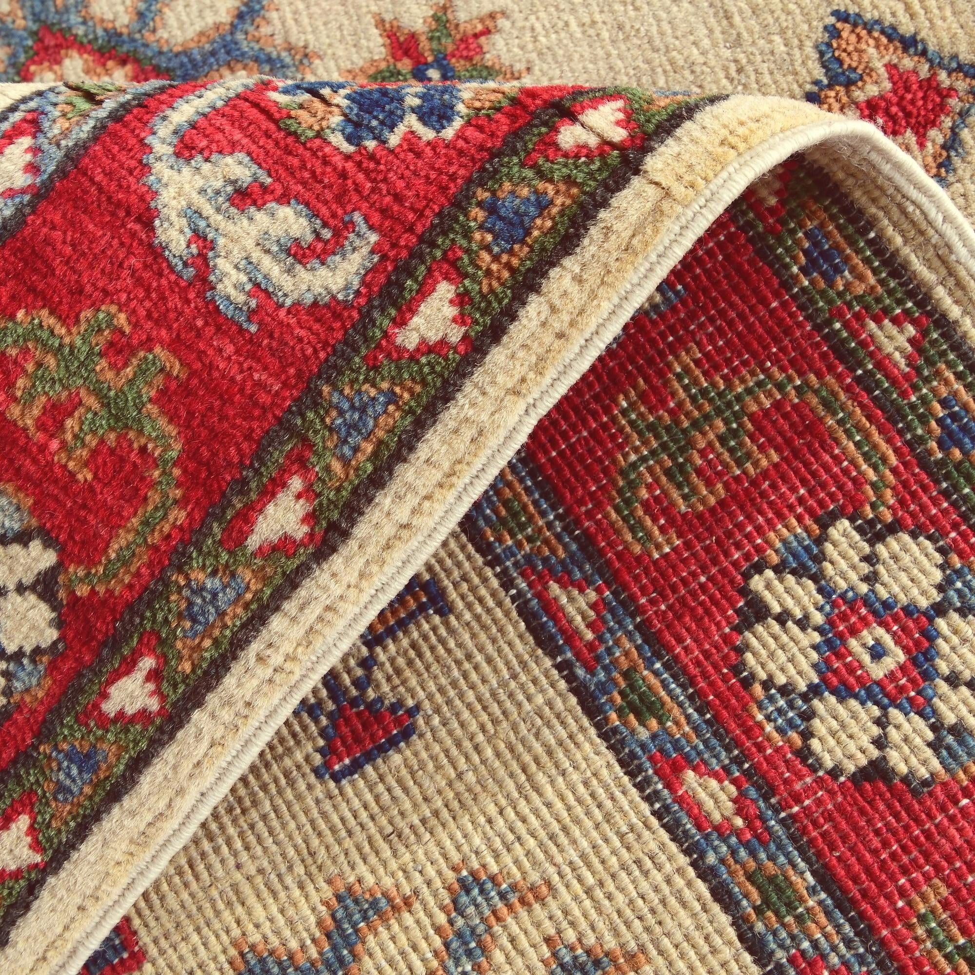2' 8 x 4' Hand Knotted Kazak Rug