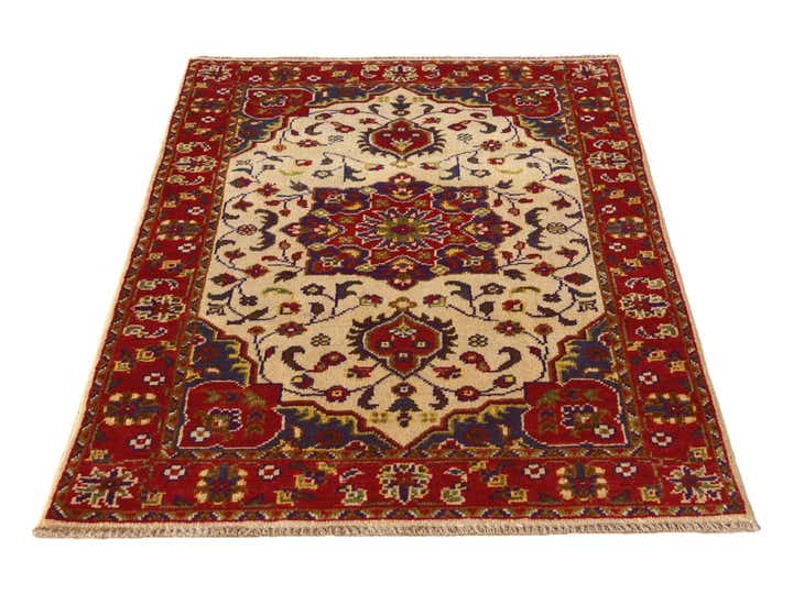2' 8 x 4' 2 Hand Knotted Kazak Rug
