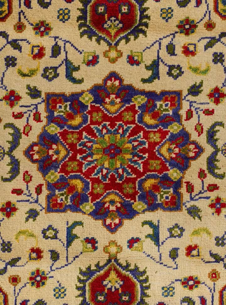 2' 8 x 4' 2 Hand Knotted Kazak Rug