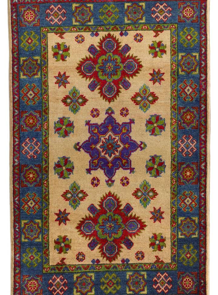 2' 9 x 4' 3 Hand Knotted Kazak Rug