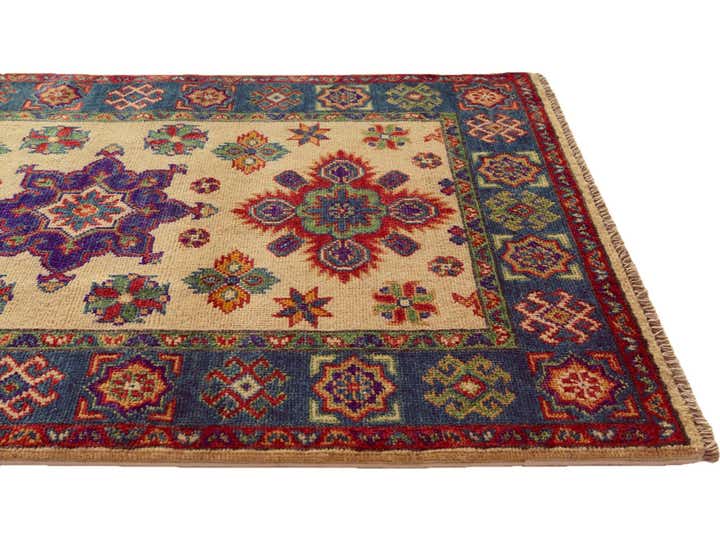 2' 9 x 4' 2 Hand Knotted Kazak Rug