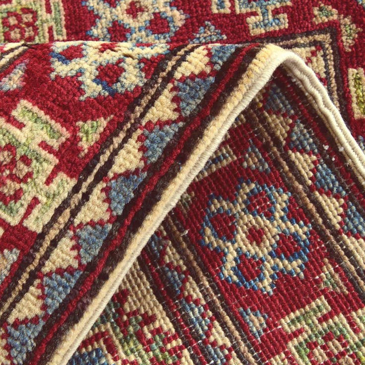 Detail image of 2' x 3' Hand Knotted Kazak Rug