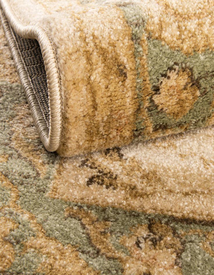 Detail image of 2' 7 x 5' Kensington Rug