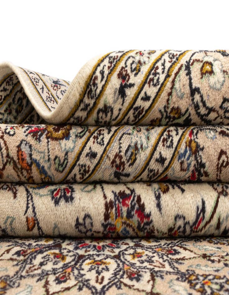 Detail image of 8' x 11' Kerman Wool Rug