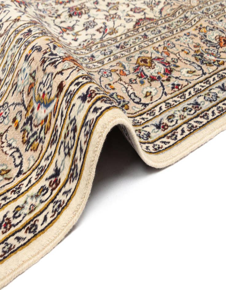 Detail image of 8' x 11' Kerman Wool Rug